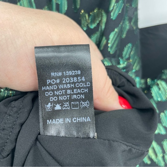 Do+be green cheetah leopard one shoulder top Sz L - Picture 5 of 7